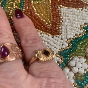 🌼SALE💐 1 day VINT HANDMADE 14K ETRUSCAN GARNET RING on my pinky MILLGRAIN DESIGN